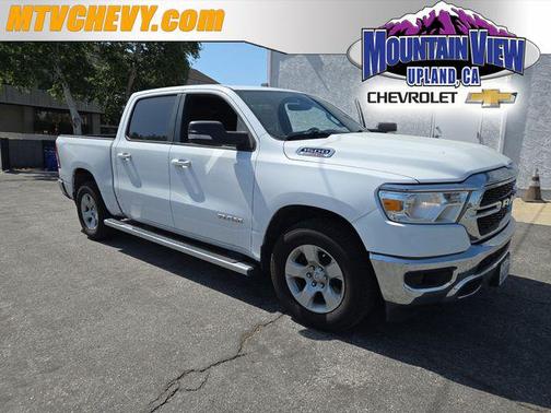 Bright White Clearcoat 2022 RAM 1500 Big Horn/Lone Star