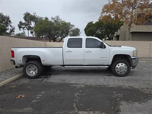 2011 Chevrolet Silverado 3500 LTZ
