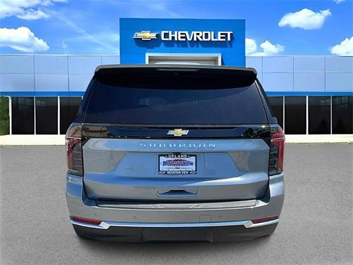 2025 Chevrolet Suburban LS