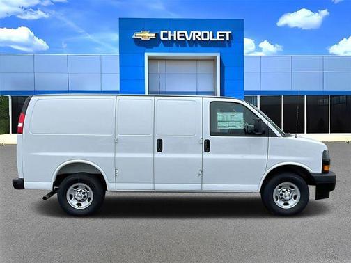 2026 Chevrolet Express 2500 2500 Regular Wheelbase, WT, RWD