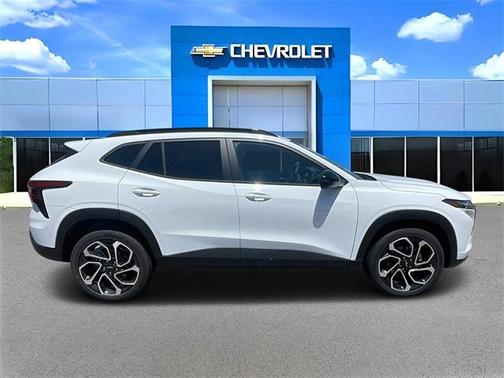 2025 Chevrolet Trax FWD 2RS