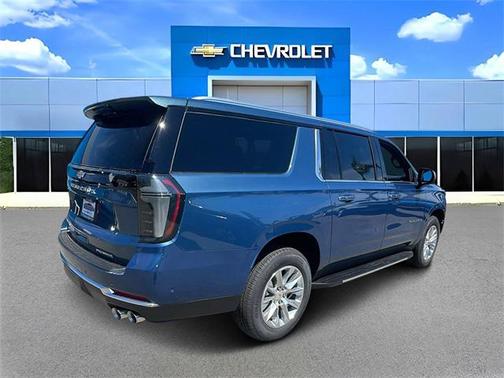 2025 Chevrolet Suburban Premier