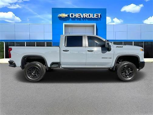 2024 Chevrolet Silverado 2500 Custom