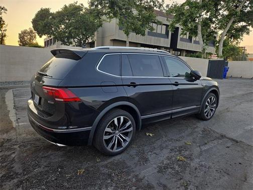 2020 Volkswagen Tiguan 2.0T SEL R-Line 4MOTION