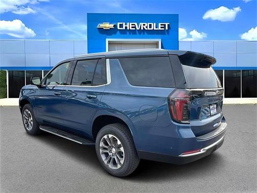 2025 Chevrolet Tahoe LS