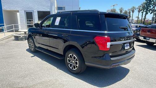 Black Metallic 2024 Ford Expedition XLT