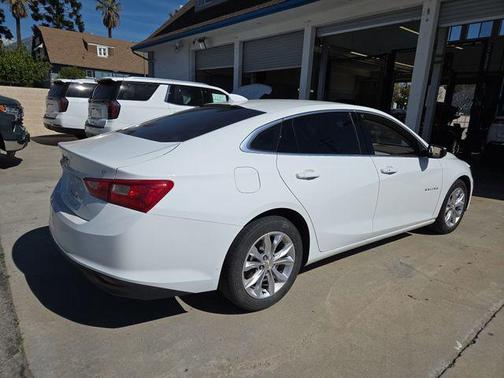 2023 Chevrolet Malibu FWD 1LT