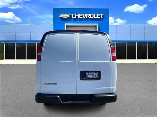 2023 Chevrolet Express 2500 RWD 2500 Regular Wheelbase WT