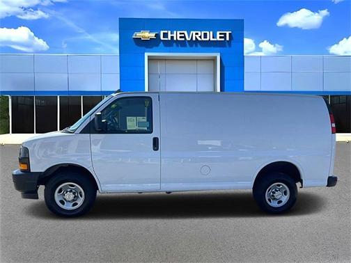 2023 Chevrolet Express 2500 RWD 2500 Regular Wheelbase WT