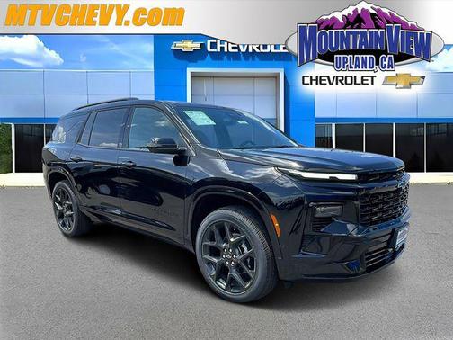 Mosaic Black Metallic 2026 Chevrolet Traverse RS