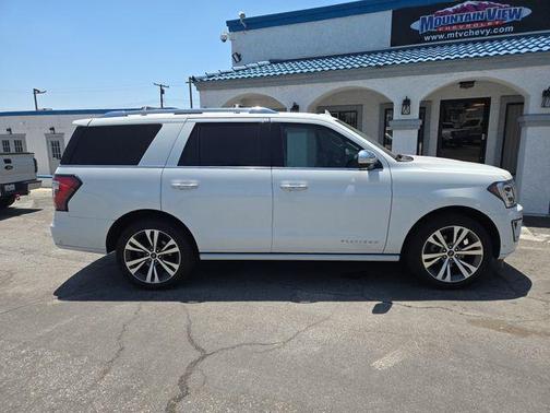 Star White Metallic Tri-Coat 2020 Ford Expedition Platinum