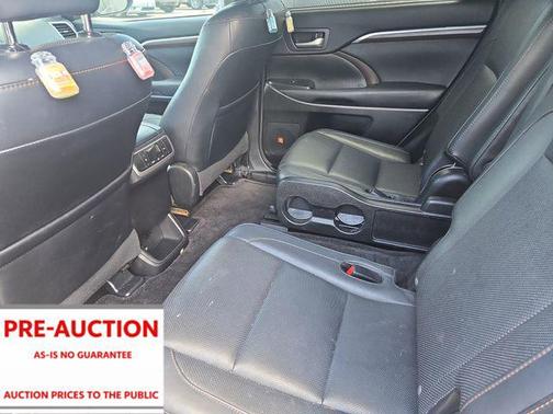 Ooh La La Rouge Mica 2016 Toyota Highlander Limited
