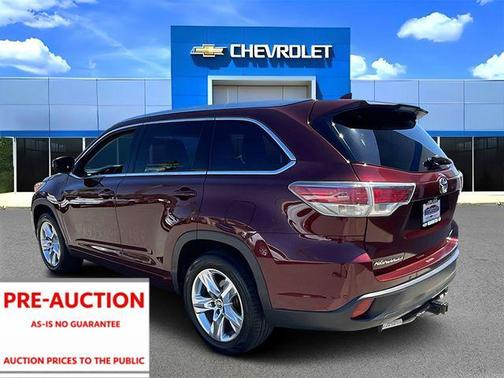Ooh La La Rouge Mica 2016 Toyota Highlander Limited