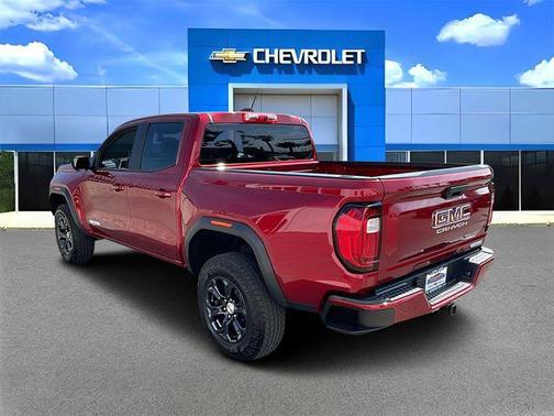 Volcanic Red Tintcoat 2024 GMC Canyon Elevation