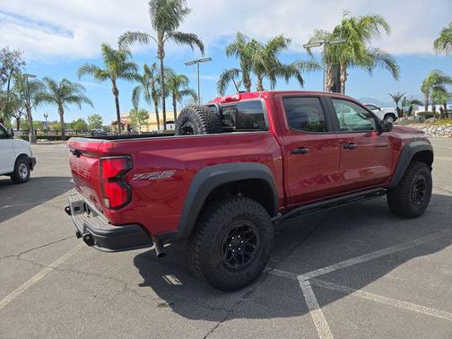 Radiant Red 2025 Chevrolet Colorado ZR2