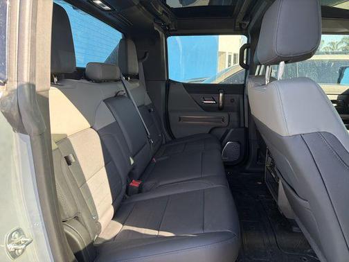 Meteorite Metallic (Grey) 2024 GMC HUMMER EV Pickup 2X