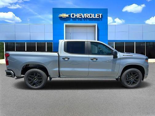 Sterling Gray Metallic 2026 Chevrolet Silverado 1500 Custom