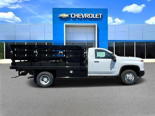 2026 Chevrolet Silverado 3500 WT