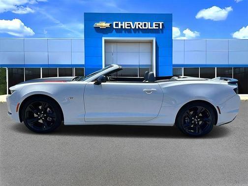 Summit White 2023 Chevrolet Camaro 2LT