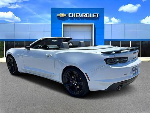Summit White 2023 Chevrolet Camaro 2LT