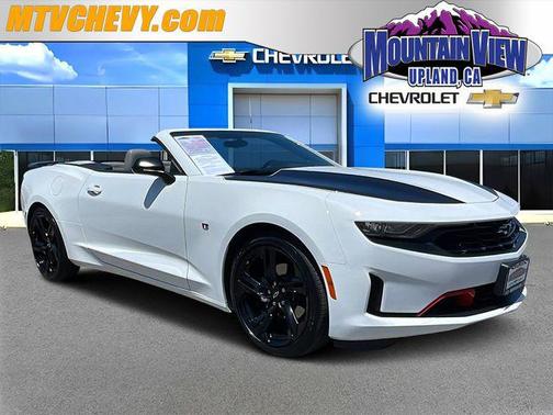 Summit White 2023 Chevrolet Camaro 2LT
