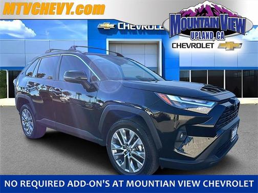 2022 Toyota RAV4 XLE Premium