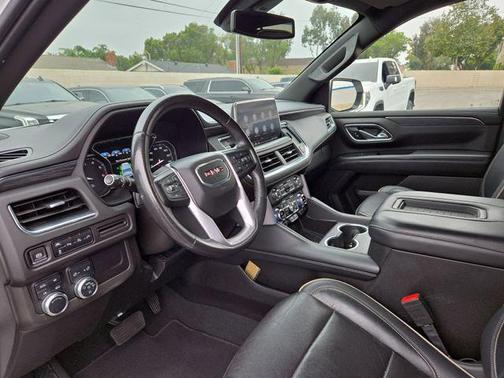 Summit White 2021 GMC Yukon SLT