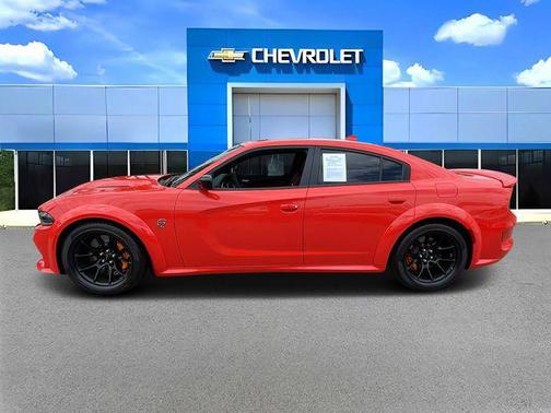 Go Mango 2023 Dodge Charger SRT Hellcat Widebody Jailbreak