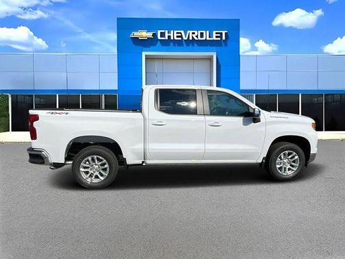 Summit White 2026 Chevrolet Silverado 1500 LT