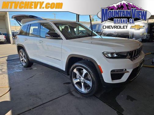 2023 Jeep Grand Cherokee 4xe Base