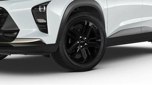 Summit White 2026 Chevrolet Trax FWD ACTIV
