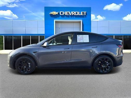 2023 Tesla Model Y Long Range Dual Motor All-Wheel Drive