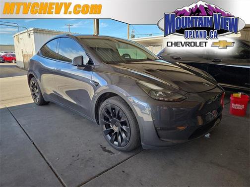 2023 Tesla Model Y Long Range Dual Motor All-Wheel Drive