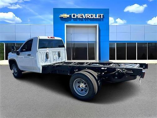 2025 Chevrolet Silverado 3500 WT