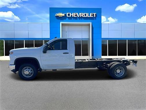 2025 Chevrolet Silverado 3500 WT