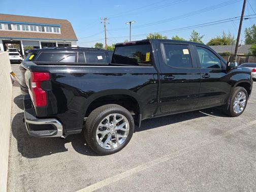 Black 2024 Chevrolet Silverado 1500 LT