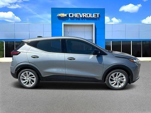 Sterling Gray Metallic 2027 Chevrolet Bolt LT FWD