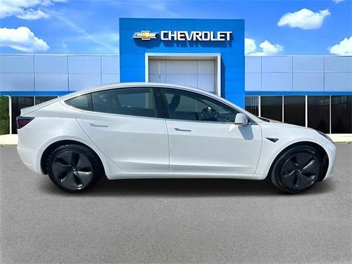 2019 Tesla Model 3 Standard Range Plus