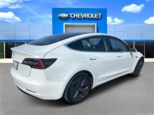 2019 Tesla Model 3 Standard Range Plus