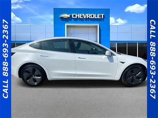 2019 Tesla Model 3 Standard Range Plus