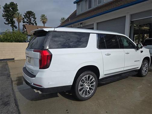 2025 GMC Yukon XL Denali