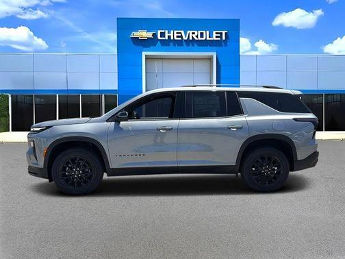 Sterling Gray Metallic 2026 Chevrolet Traverse LT