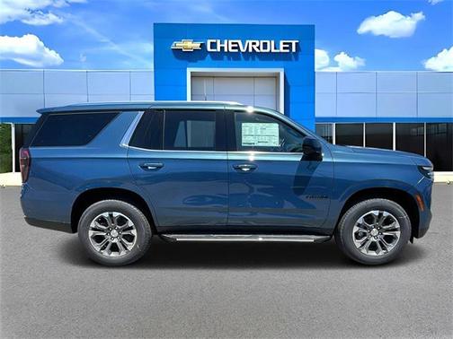 2025 Chevrolet Tahoe LS