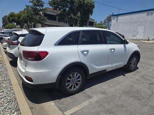 2019 Kia Sorento LX