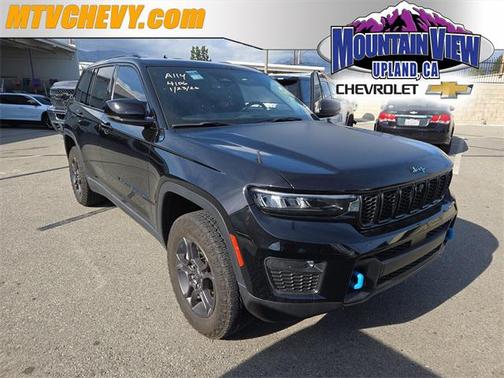 2023 Jeep Grand Cherokee 4xe Trailhawk Carb State Pkg