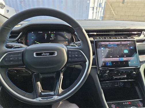 2023 Jeep Grand Cherokee 4xe Trailhawk Carb State Pkg