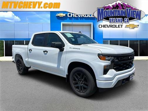2025 Chevrolet Silverado 1500 Custom