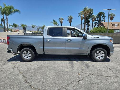 Sterling Gray Metallic 2023 Chevrolet Silverado 1500 LT