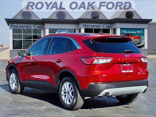 2022 Ford Escape SE