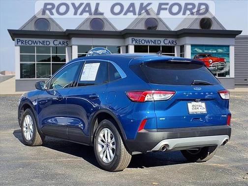 2022 Ford Escape SE